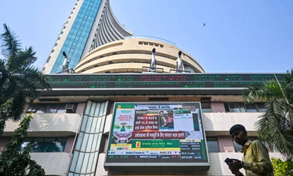 US-Iran Standoff Spikes Oil Prices, Slams Indian Markets