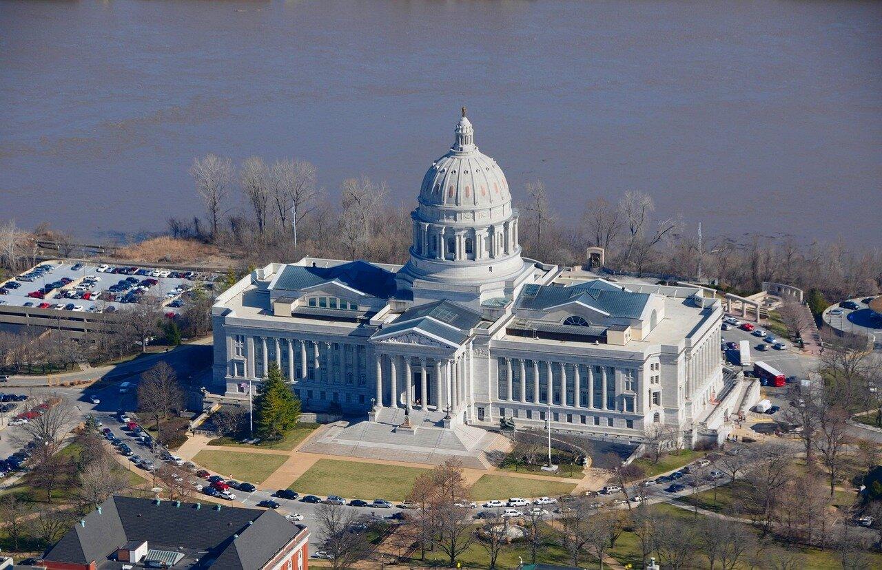 Missouri Voters Decide Whether To Eliminate State Income Tax And Expand Sales Tax