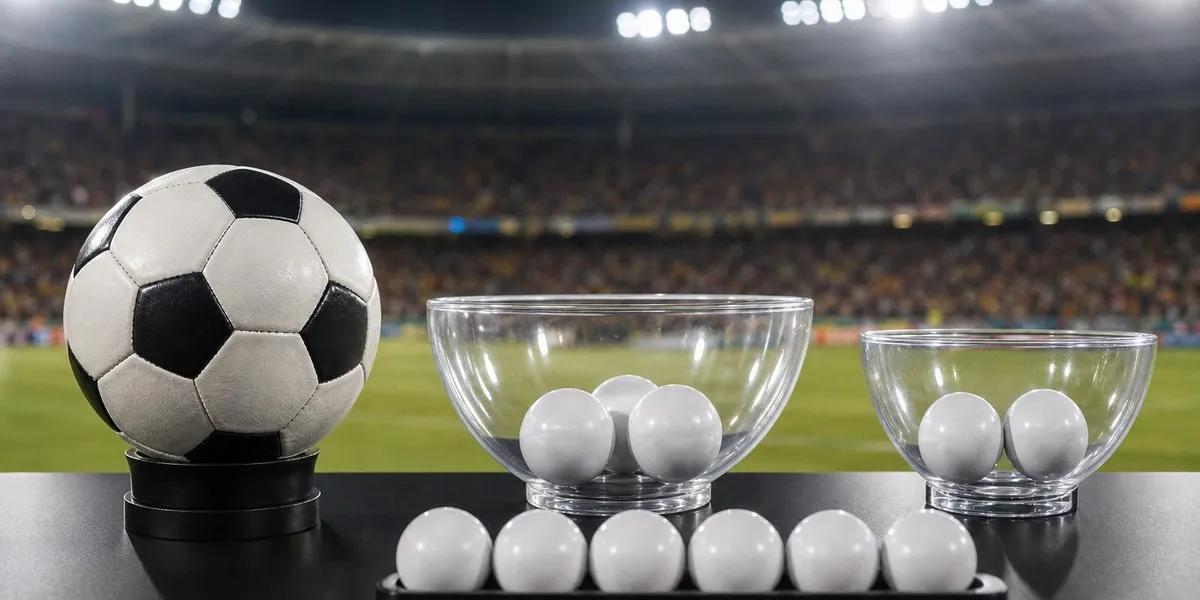 Liverpool Host Chelsea and Arsenal Visit Fleetwood Town in Carabao Cup Fourth Round