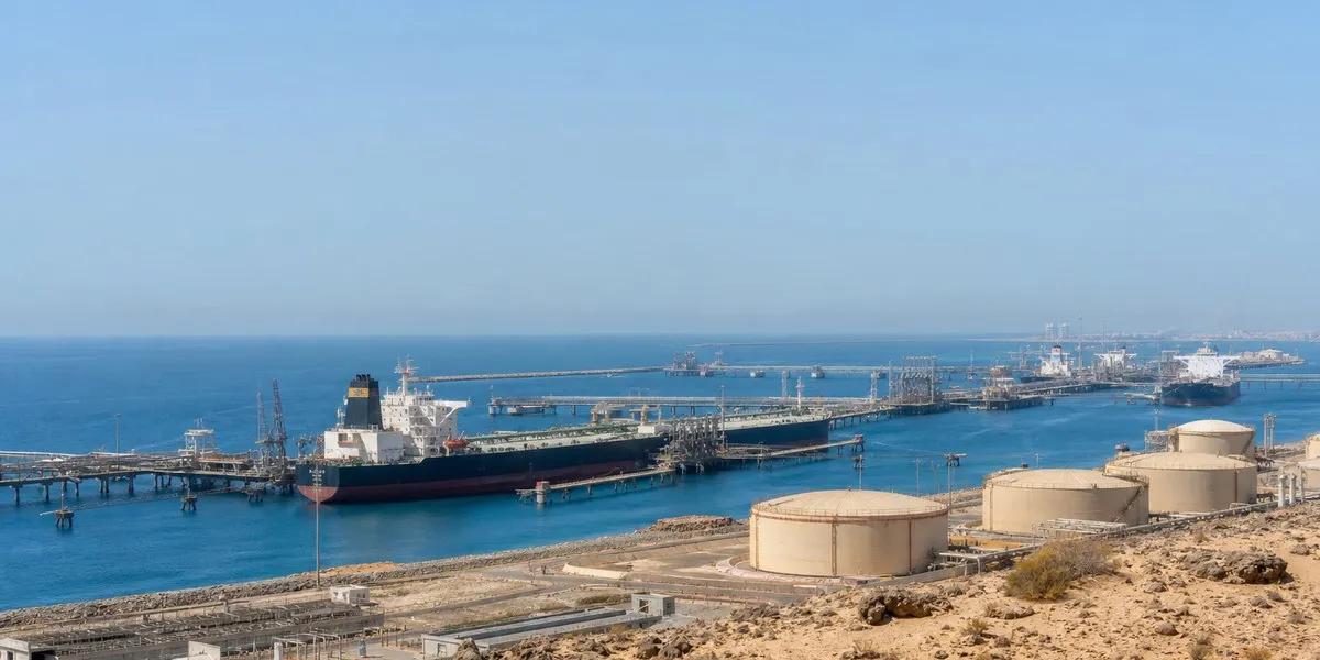 Saudi Arabia Resumes Yanbu Oil Loadings After East-West Pipeline Restart