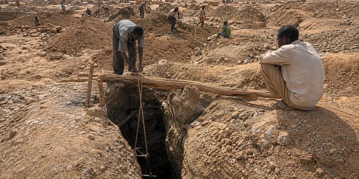 Sudan Gold Mine Collapse Kills At Least 11 In Red Sea State, Search Continues