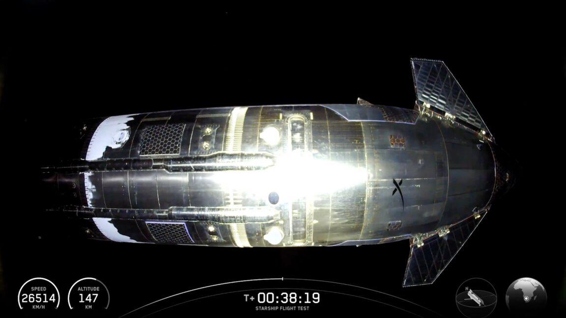 SpaceX Launches Starship V3 From Starbase Texas, Deploys Mock Starlink Satellites