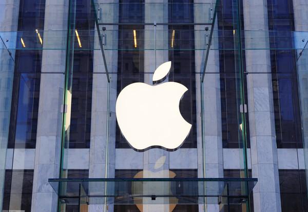 Apple Develops AI Enterprise Servers With M8 Ultra Chips And Nvidia Networking For 2029