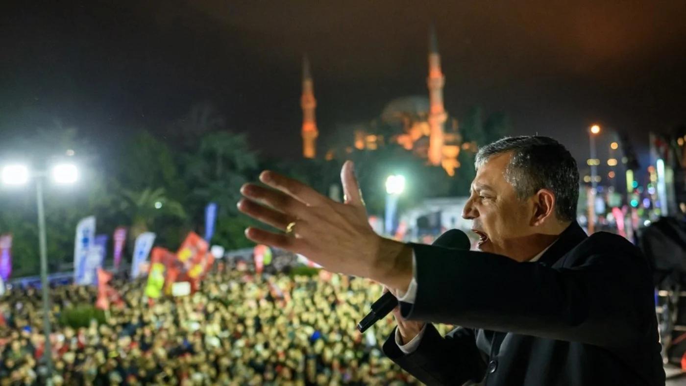Turkish Appeals Court Ousts CHP Leader Özgür Özel, Orders Kemal Kılıçdaroğlu Replacement