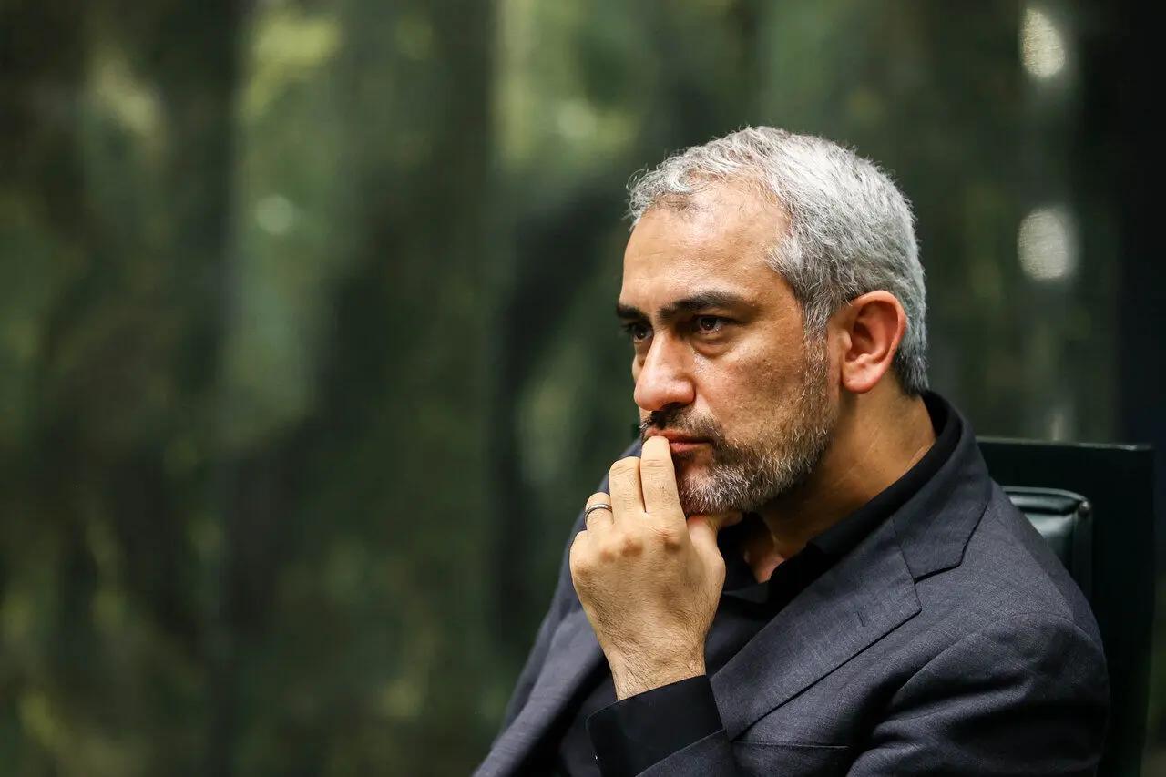 Iranian Parliament Launches Impeachment Of Economy Minister Ali Madneezadeh With 47 Signatures