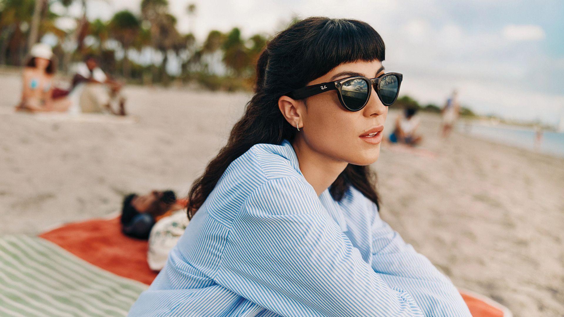 Meta Fixes Ray-Ban Smart Glasses Bug That Recorded Audio Without “Hey Meta”