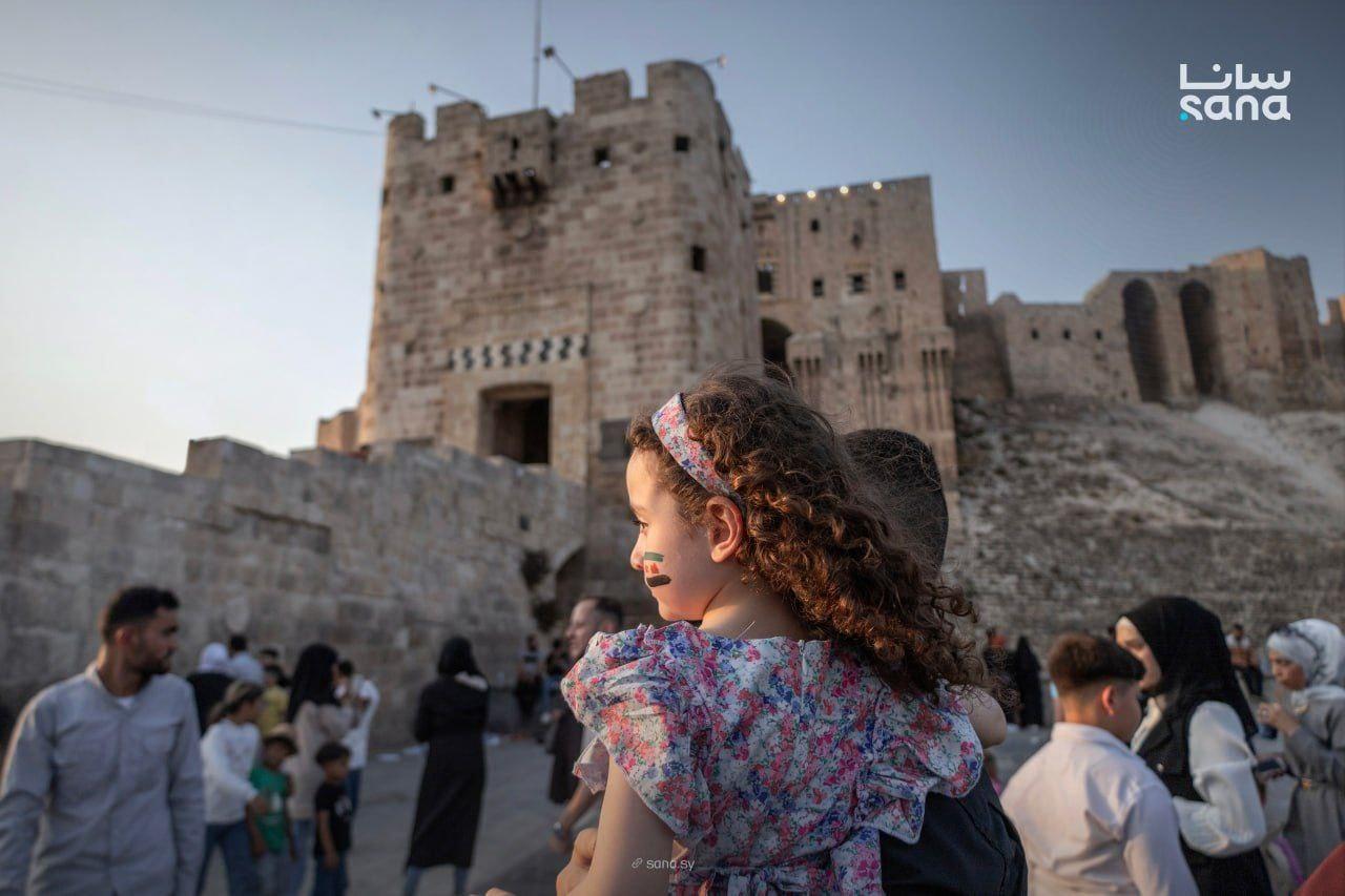 SANA Says Terrorist Groups Blew Up Aleppo Citadel Tunnel, Collapsing 13th-Century Wall