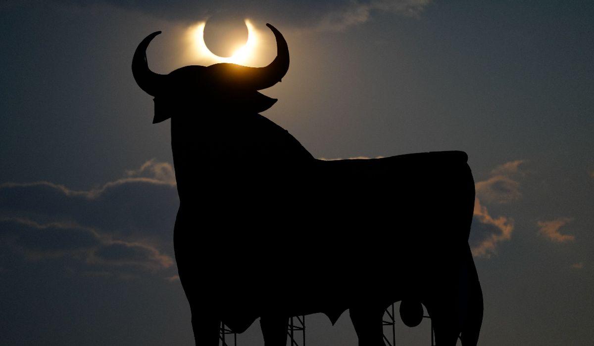 Total Solar Eclipse Plunges Spain Into Darkness As Totality Crosses 23 Provincial Capitals