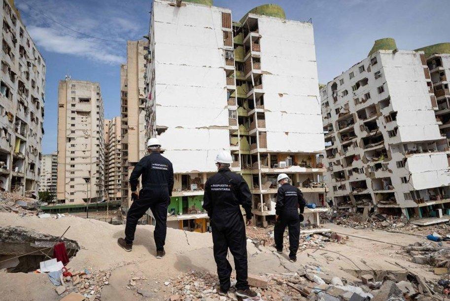 Venezuela Searches for Missing People in La Guaira After Twin Earthquakes