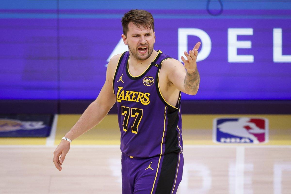 Luka Doncic Scores 600 Points in March, Breaks Lakers Record as Lakers Win