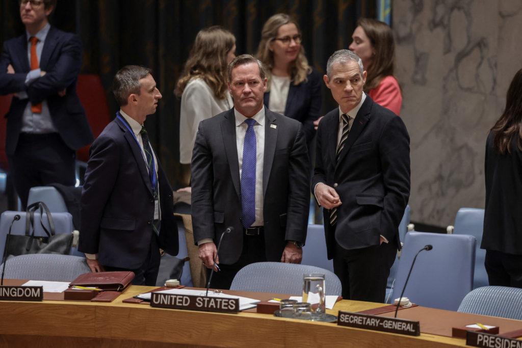 U.N. Security Council vote fails as Russia and China veto Strait of Hormuz reopening resolution
