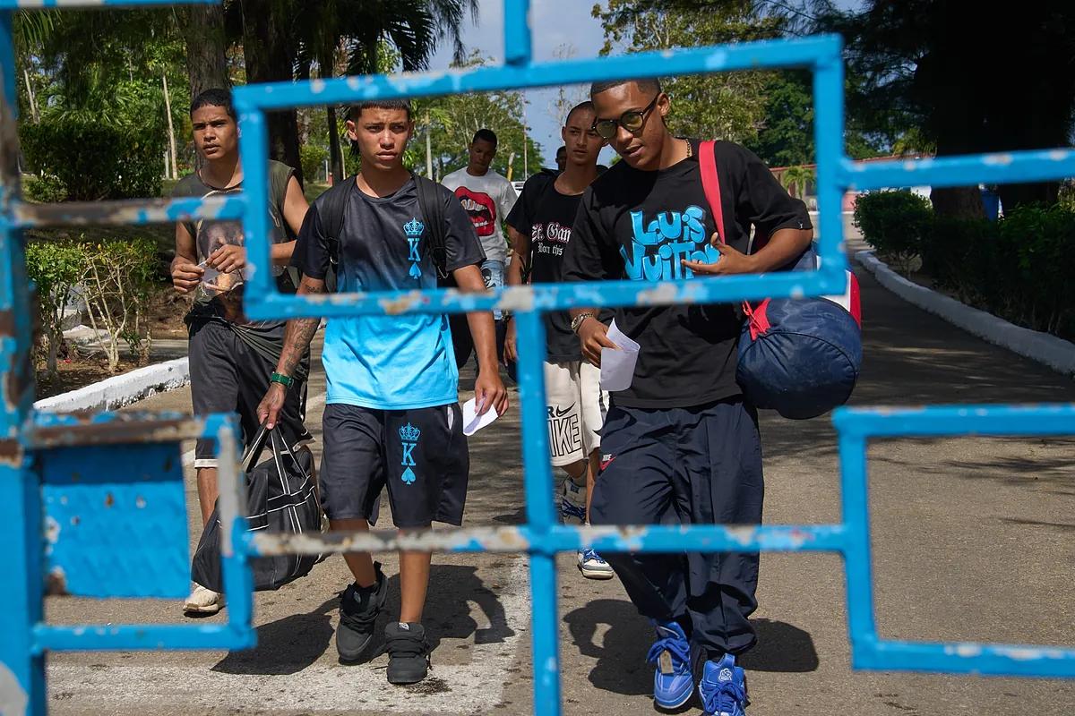 María Elvira Salazar Rejects Cuba’s Holy Week Prison Pardons, Calling Them Propaganda