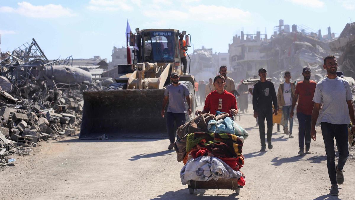 Israel Kills Six Palestinians in Gaza Amid Ceasefire
