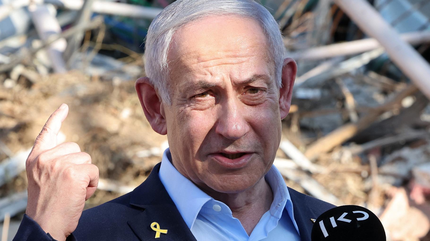 Israeli Government Accused Of Ordering Soldiers To Deliberately Shoot Unarmed Gazans Waiting For Aid