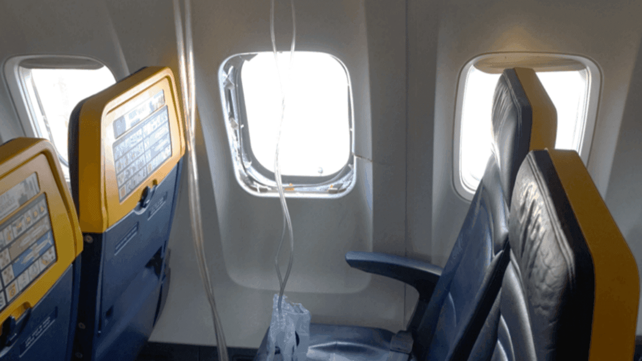 NTSB Says Bird Strike Preceded Ryanair 737-800 Engine Failure Near Thessaloniki