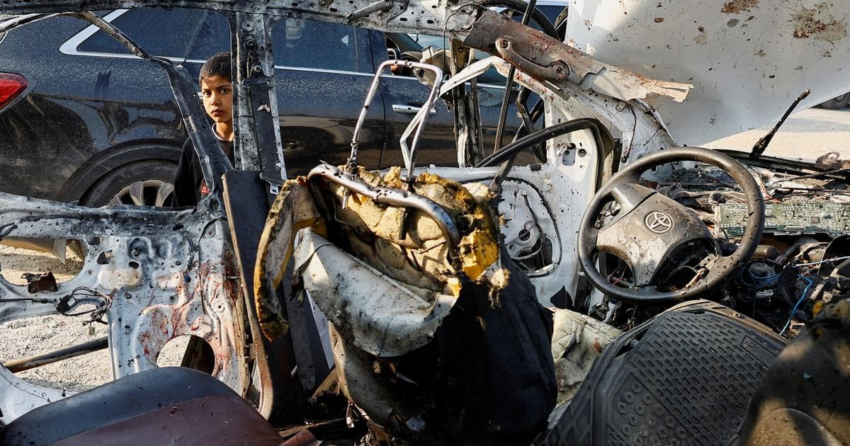 Israel Kills Eight Gaza Police Officers in Central Gaza Strike