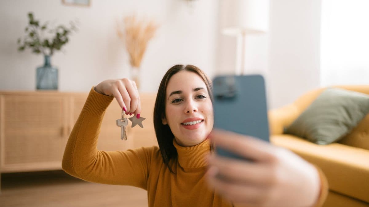 Average Age of First-Time Buyers Climbs to 34 as Affordability Worsens