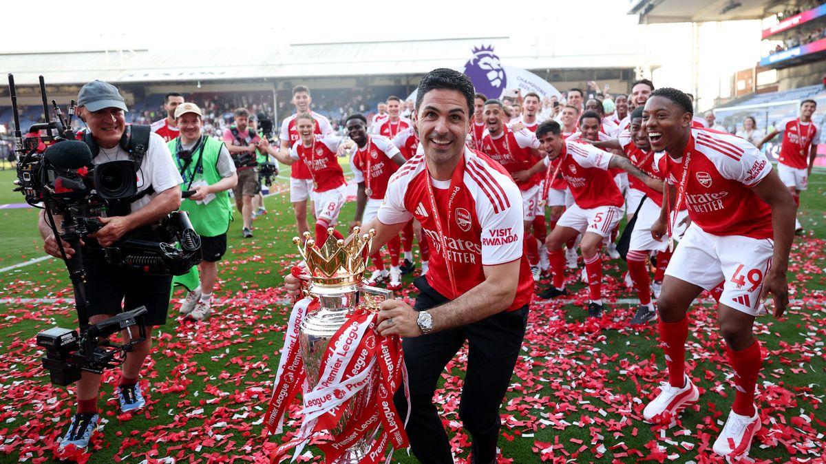 Frank Lampard Named LMA Manager Of The Year After Guiding Coventry Back To Premier League