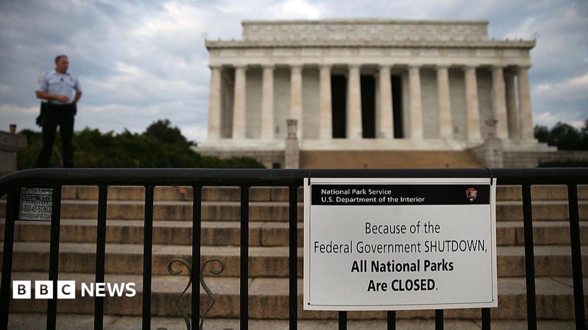 US Congress Fails to Fund Government, Triggering Nationwide Shutdown and Unpaid Federal Worker Layoffs