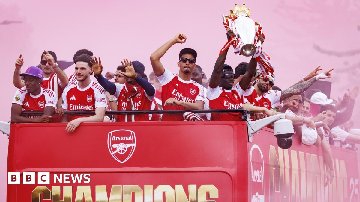 Arsenal Celebrate Premier League Title With Open-Top Bus Parade Through North London