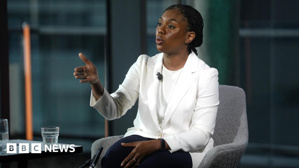 Kemi Badenoch Demands Tory Candidates Back Deporting 150,000 Migrants Annually Without Explaining Destinations
