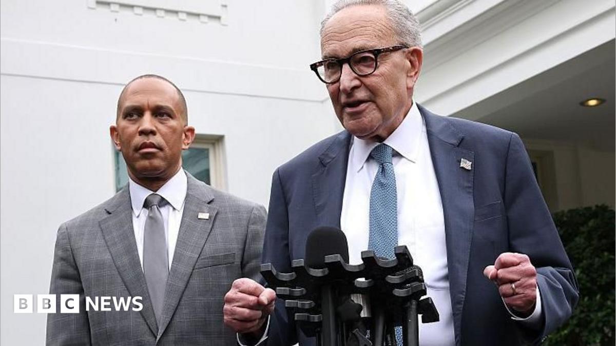Trump and Congress Refuse to Fund Government, Forcing US Shutdown Tuesday Night