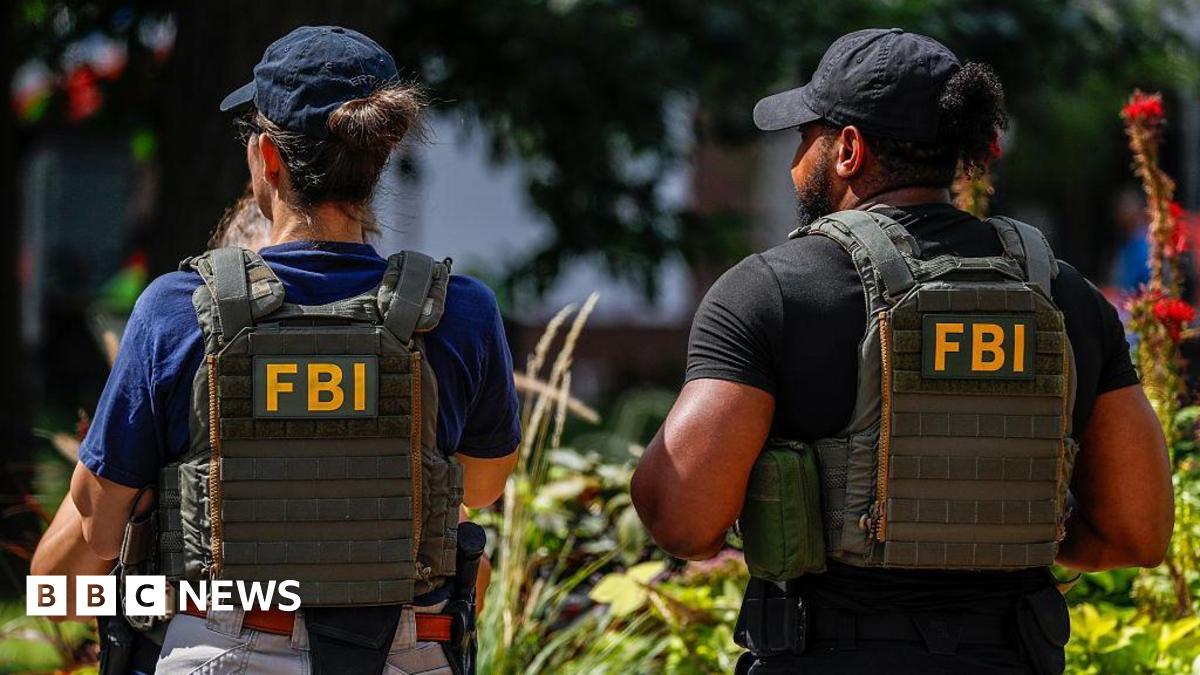 FBI Fires Agents Photographed Kneeling During 2020 George Floyd Protest