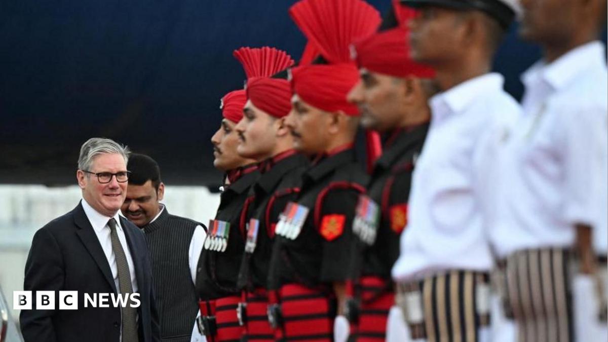 UK Prime Minister Keir Starmer Refuses to Relax Visa Rules for Indian Workers During Trade Mission