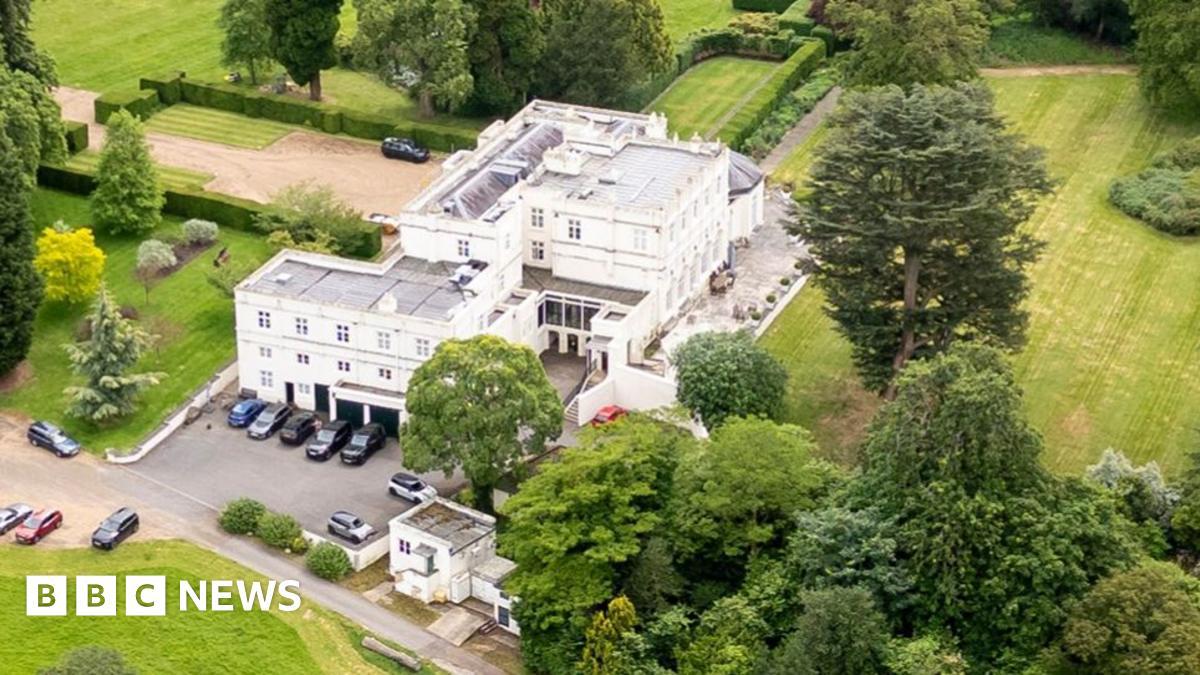 Prince Andrew Exploits Royal Privilege by Paying Virtually No Rent on 30-Bedroom Windsor Mansion for Over 20 Years