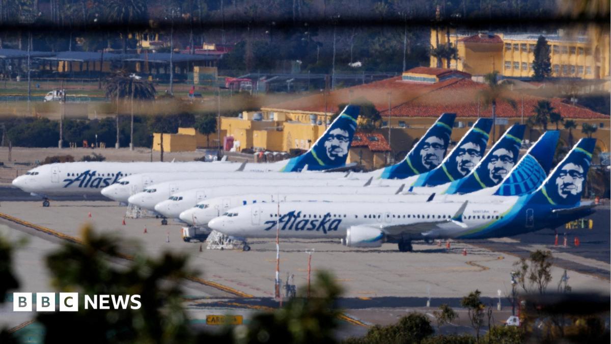 Alaska Airlines Grounds Entire US Fleet After Major IT Outage Disrupts Thousands of Flights