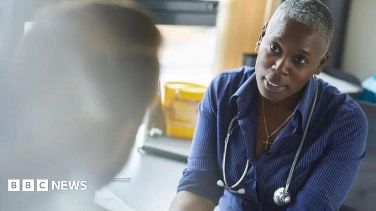 97% of First-Year Doctors in England Vote to Strike Over Job Security and Pay