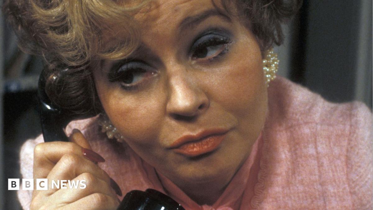 Fawlty Towers Actress Prunella Scales Dies Peacefully at 93 After Dementia Battle