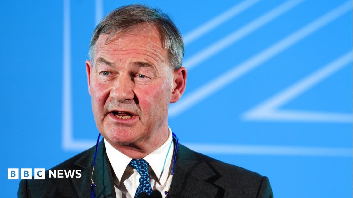 Thomas Hamilton Kills 15 Children And Professor In Dunblane Primary School Shooting
