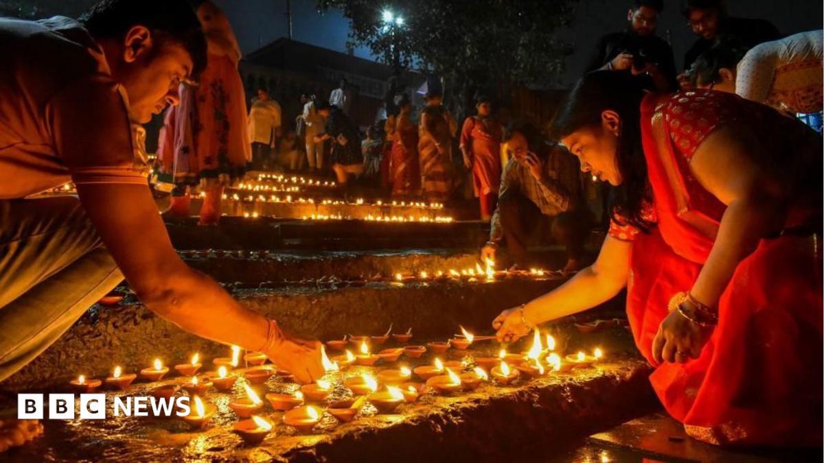 India Celebrates Diwali Festival with Massive Public Events and Cultural Displays