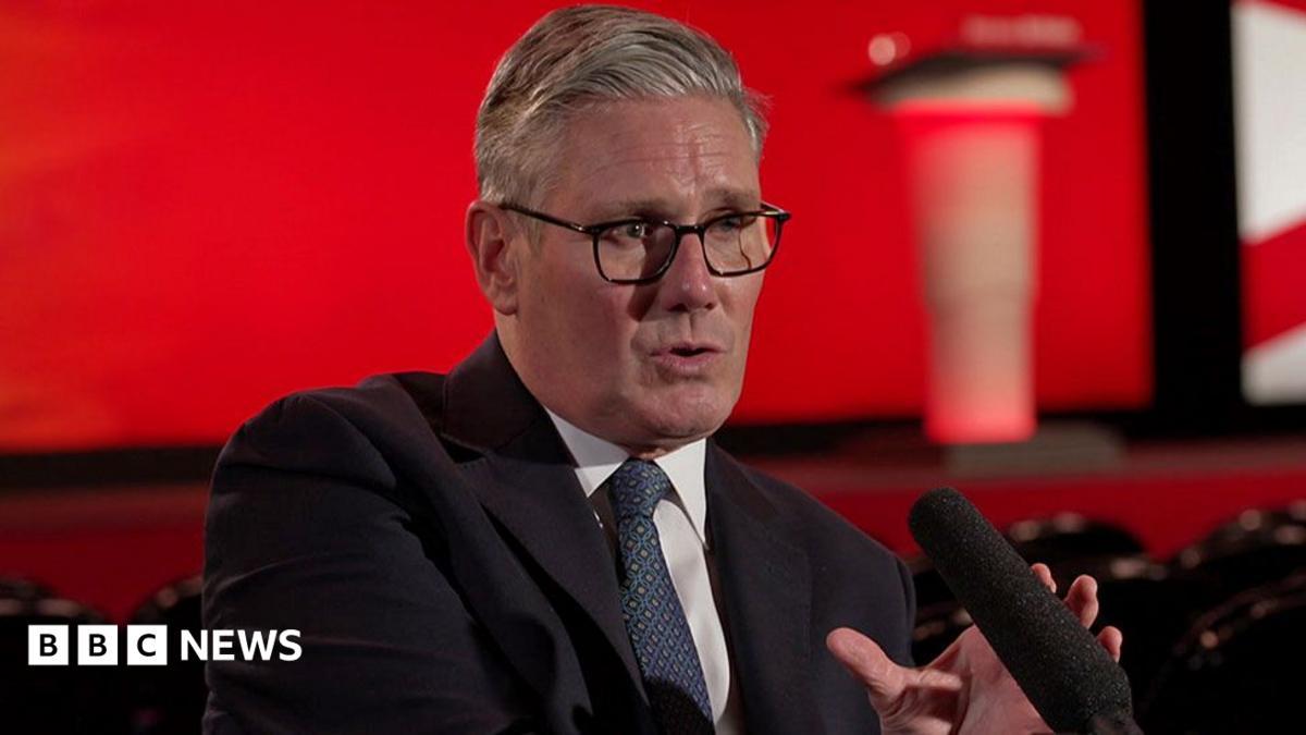 Keir Starmer Pledges to Overhaul UK Human Rights Law to Block Asylum Seekers Crossing Channel