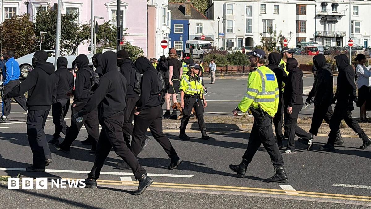 Shabana Mahmood Orders Police To Use All Powers Against Balaclava Anti-Migrant Protests In Dover And Portsmouth