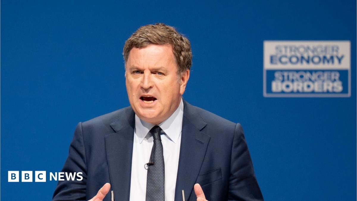 Conservative Party Faces Collapse as Supporters Abandon Leadership at Conference