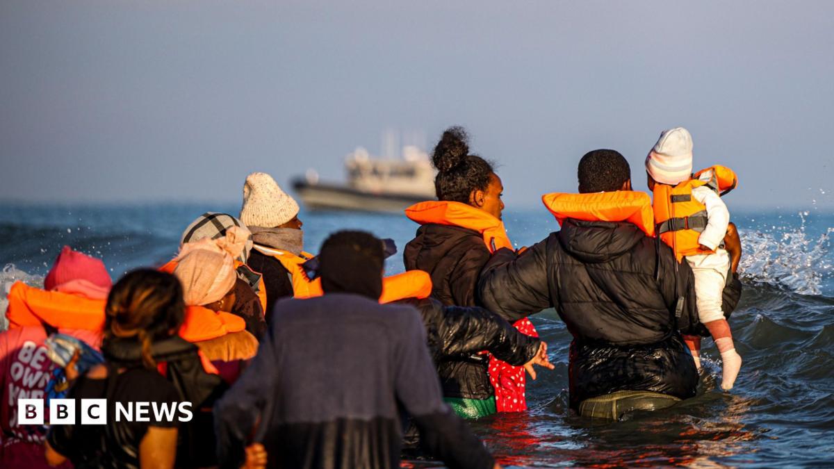 Migrant Child Dies After Dinghy Incident in English Channel Near Boulogne