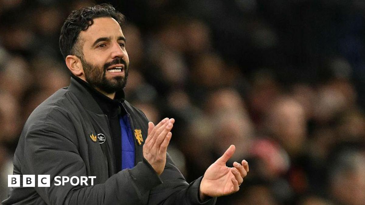 Manchester United Defeat Brighton 4-2 to Secure Third Consecutive Premier League Win