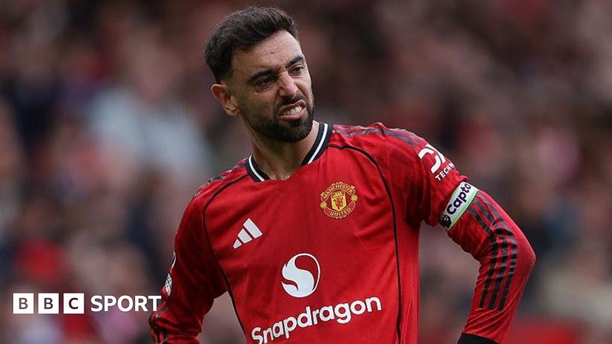 Bruno Fernandes Responds After Missed Penalty as Manchester United Hosts Fulham