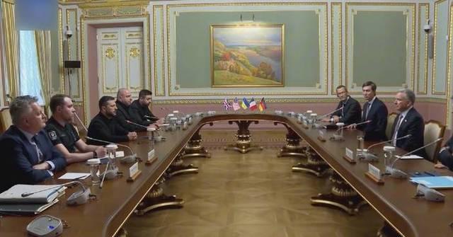 Putin Holds Substantive Talks With U.S. Envoys Steve Witkoff and Jared Kushner in Moscow