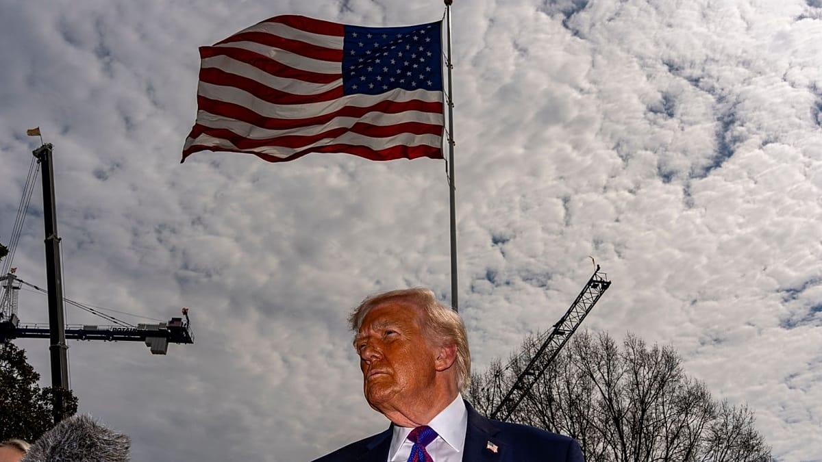 Trump Vows to Bomb Iran "Back to the Stone Ages" Over 2-3 Weeks