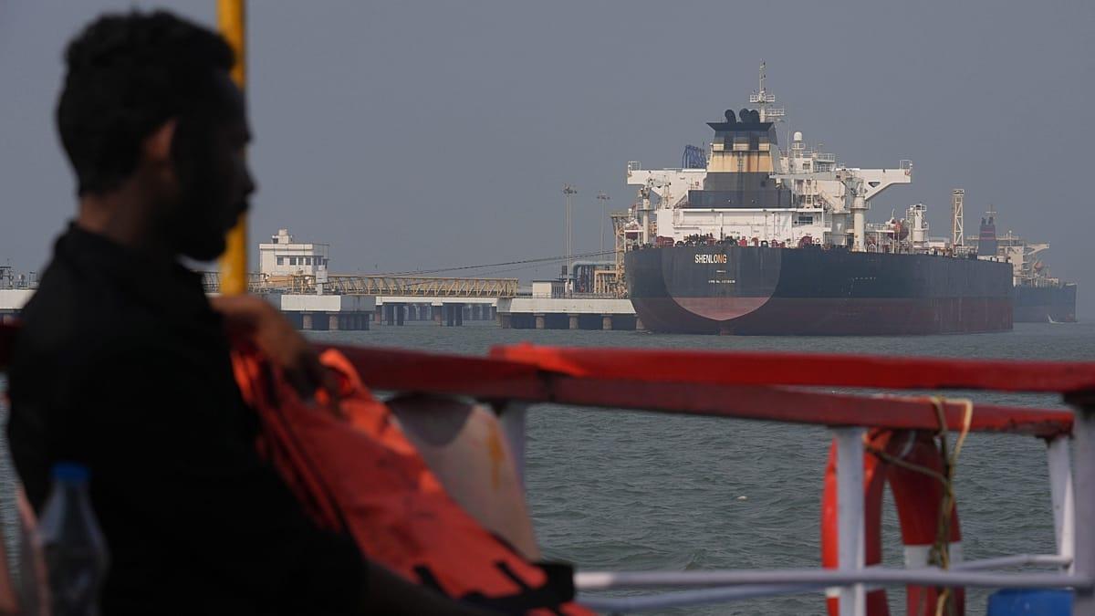 French-Owned Cargo Ship Crosses Strait of Hormuz as Iran Allows Passage