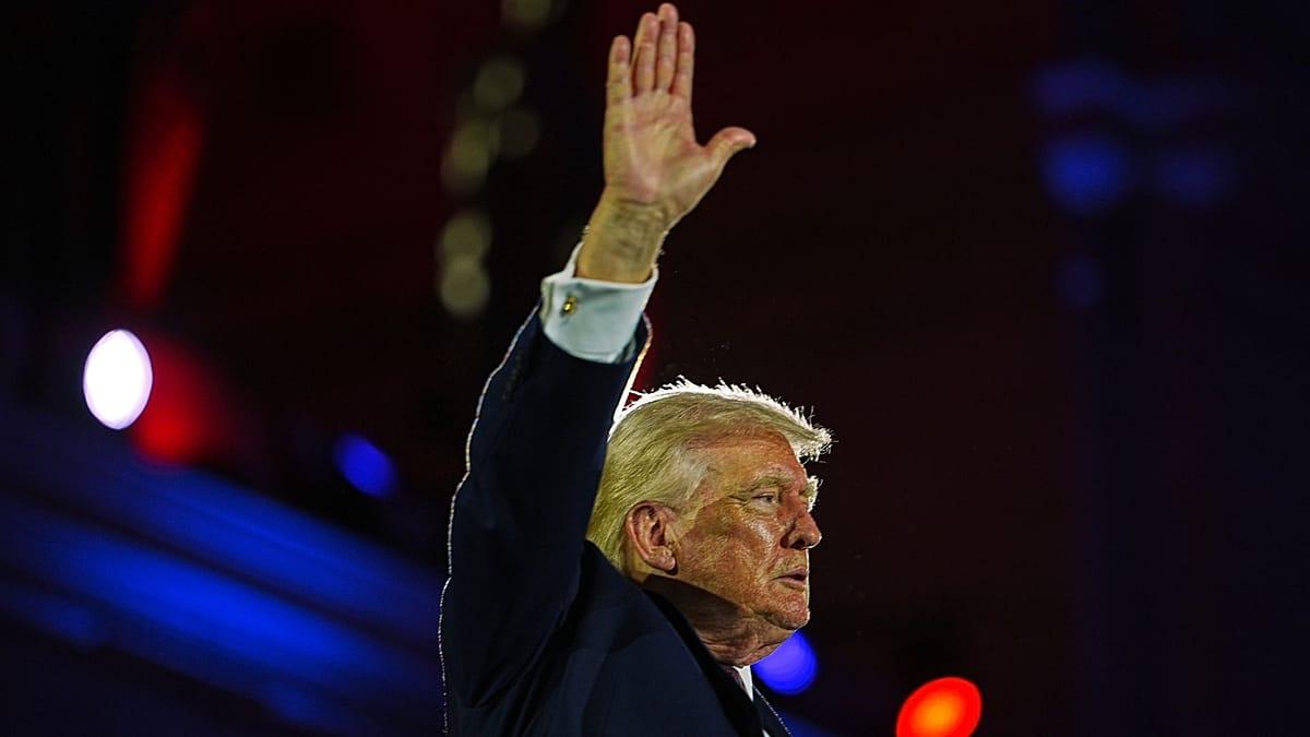 Trump Pushes Oil Exports, Demands Allies Reopen Hormuz