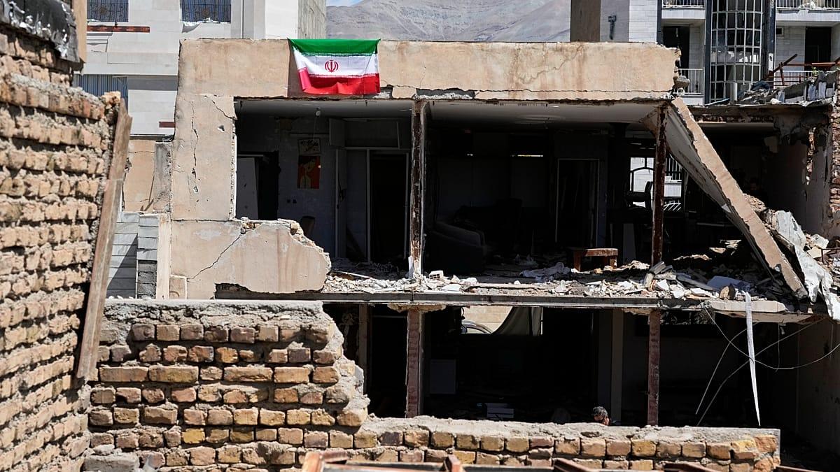 Strait of Hormuz Closed After Israel Bombs Lebanon; Trump Excludes Lebanon from Ceasefire