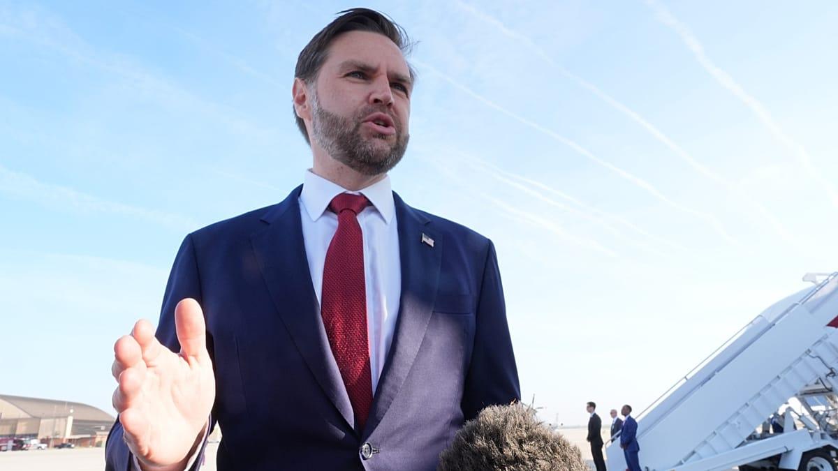 US And Iran Begin Direct Peace Talks In Islamabad Amid Fragile Ceasefire