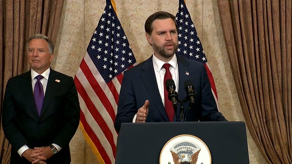 Trump Orders U.S. Naval Blockade of Strait of Hormuz After Iran Talks Fail