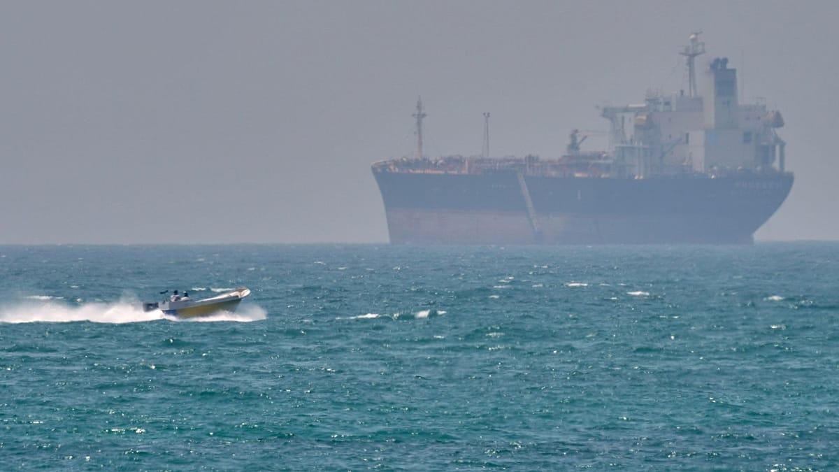 U.S. Treasury Warns Shippers Against Paying Iran Tolls Through Strait Of Hormuz