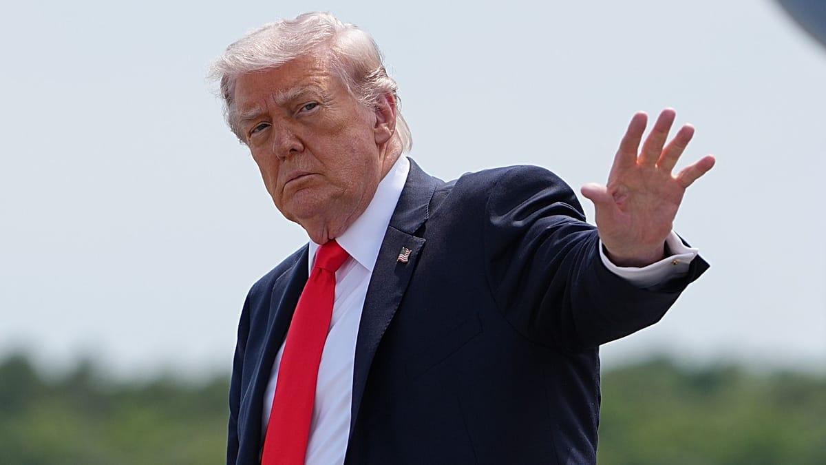 Trump Reviews Iran’s 14-Point Proposal to End the War After U.S. Rebuff