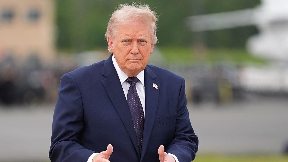 Donald Trump Says U.S. Iran Framework Extends Ceasefire 60 Days, Reopens Strait of Hormuz